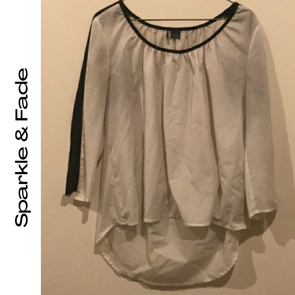 ✨Sparkle & Fade White Sheet Blouse!✨